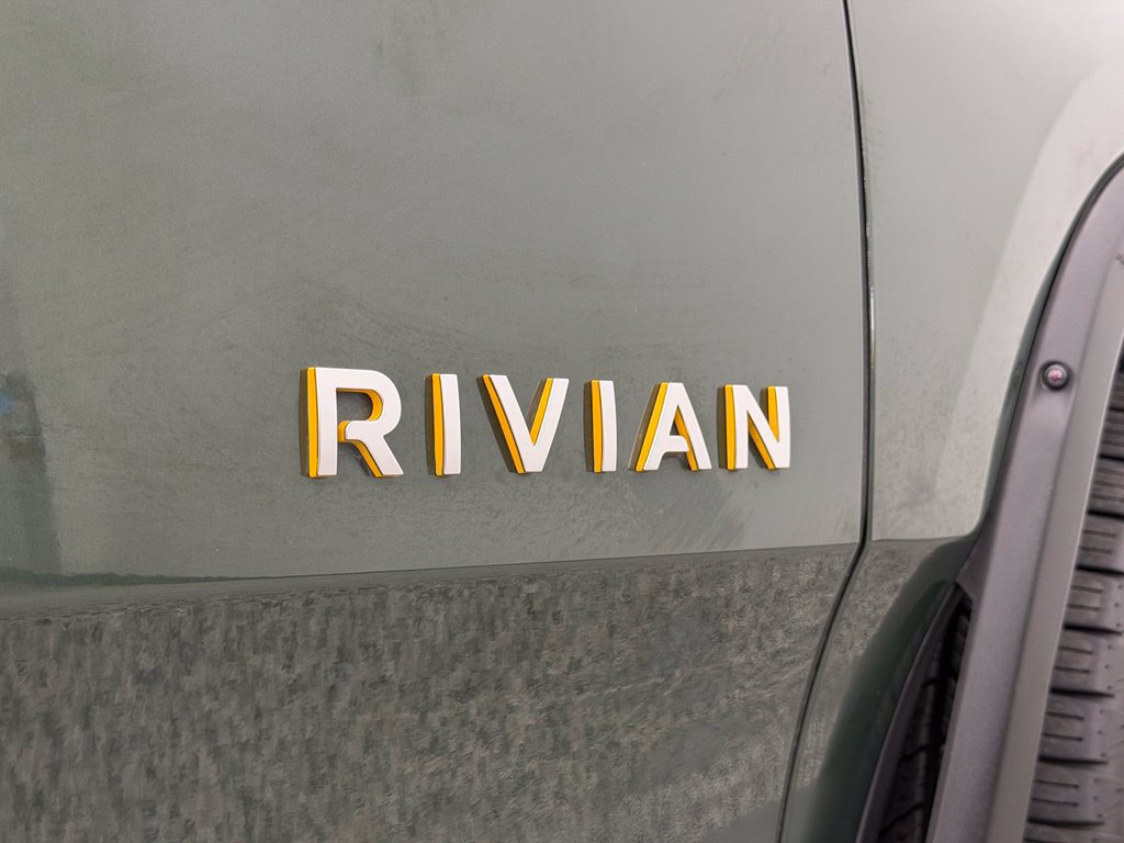 Used 2022 Rivian R1T Adventure AWD/4WD image 36