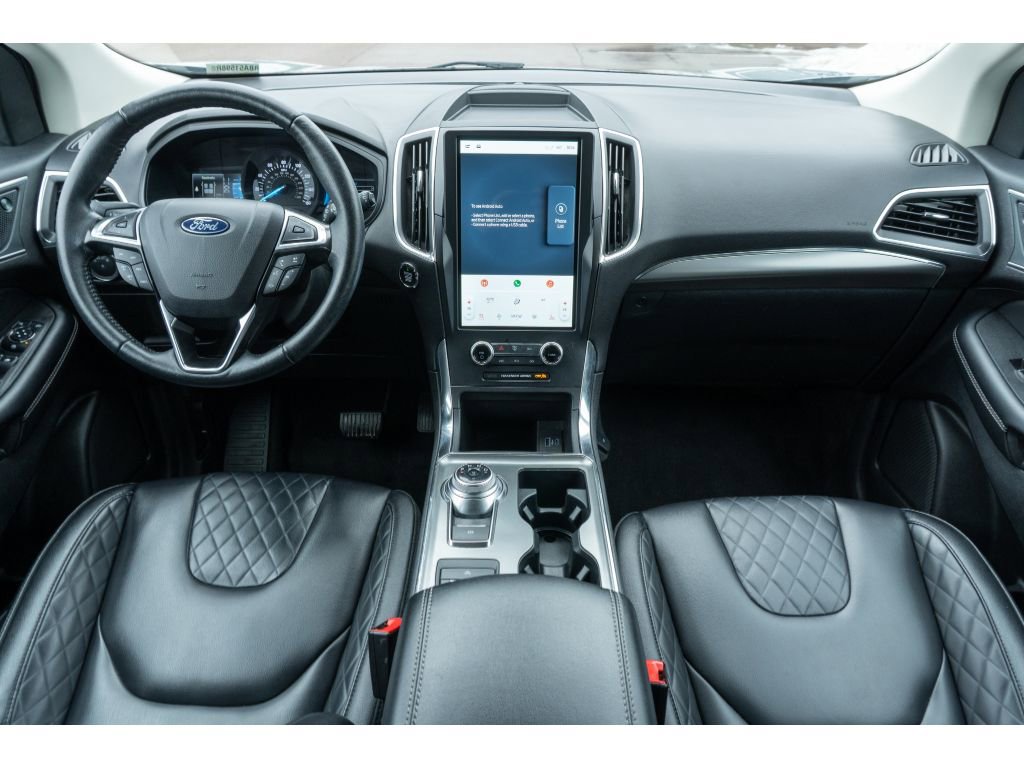 Used 2024 Ford Edge Titanium image 17