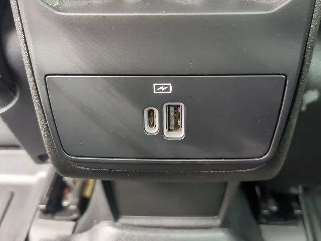 Certified 2024 Dodge Hornet R/T Plus AWD/4WD image 17