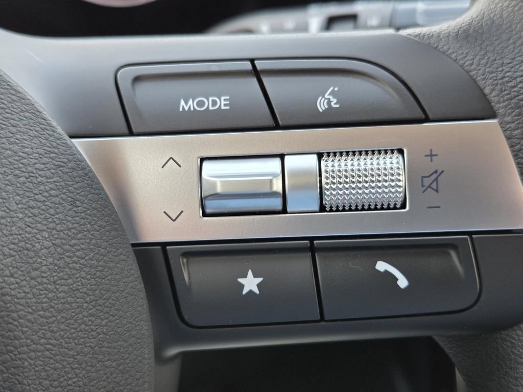 New 2026 Hyundai Tucson SEL Plus FWD image 17