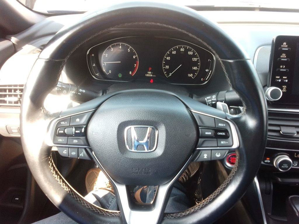 Used 2018 Honda Accord Sport image 8