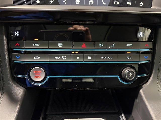 Used 2019 Jaguar F-PACE Prestige image 23