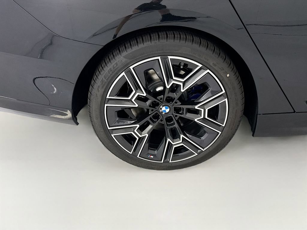 New 2027 BMW 530i xDrive AWD/4WD image 32