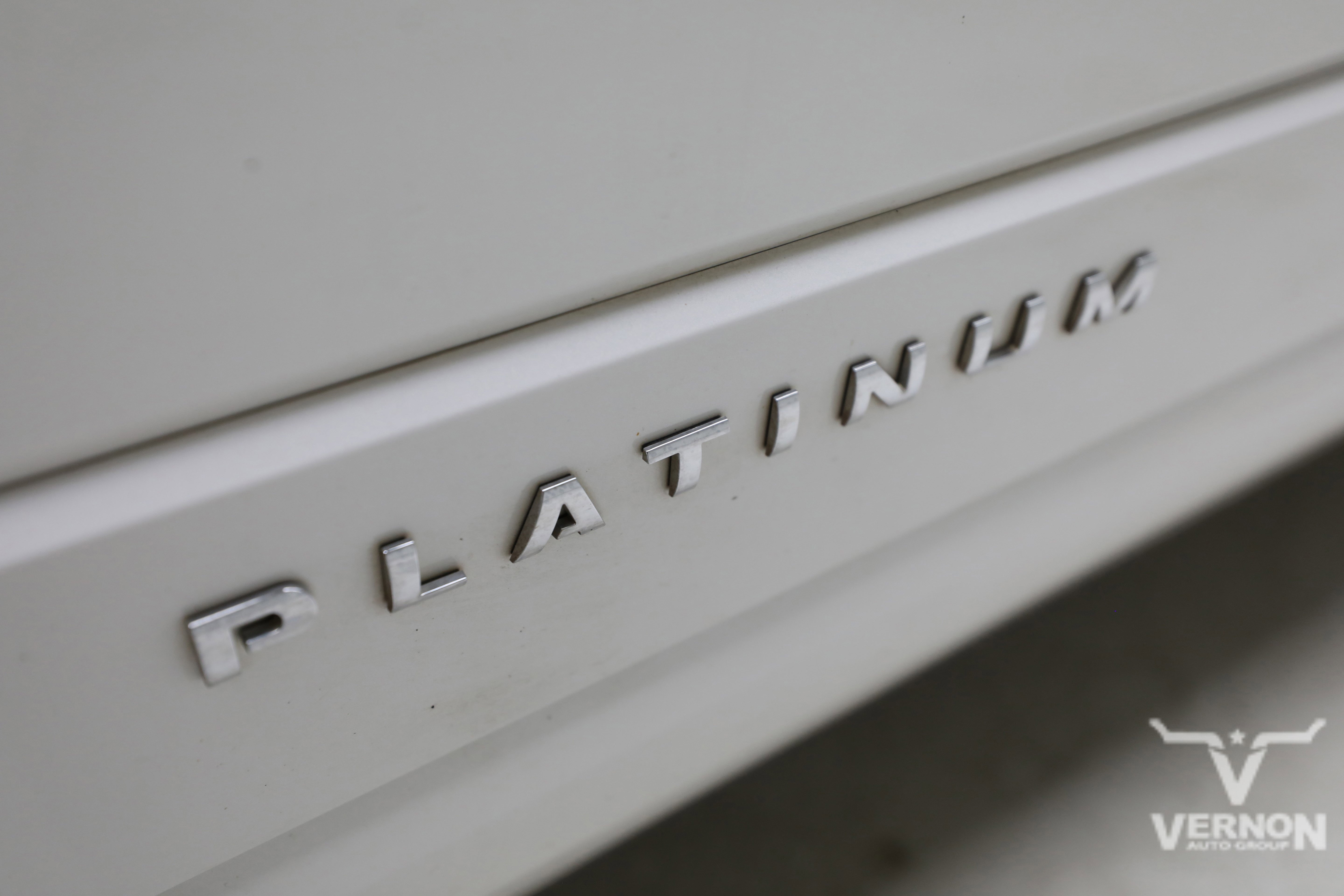 Used 2015 Ford Expedition EL Platinum image 36