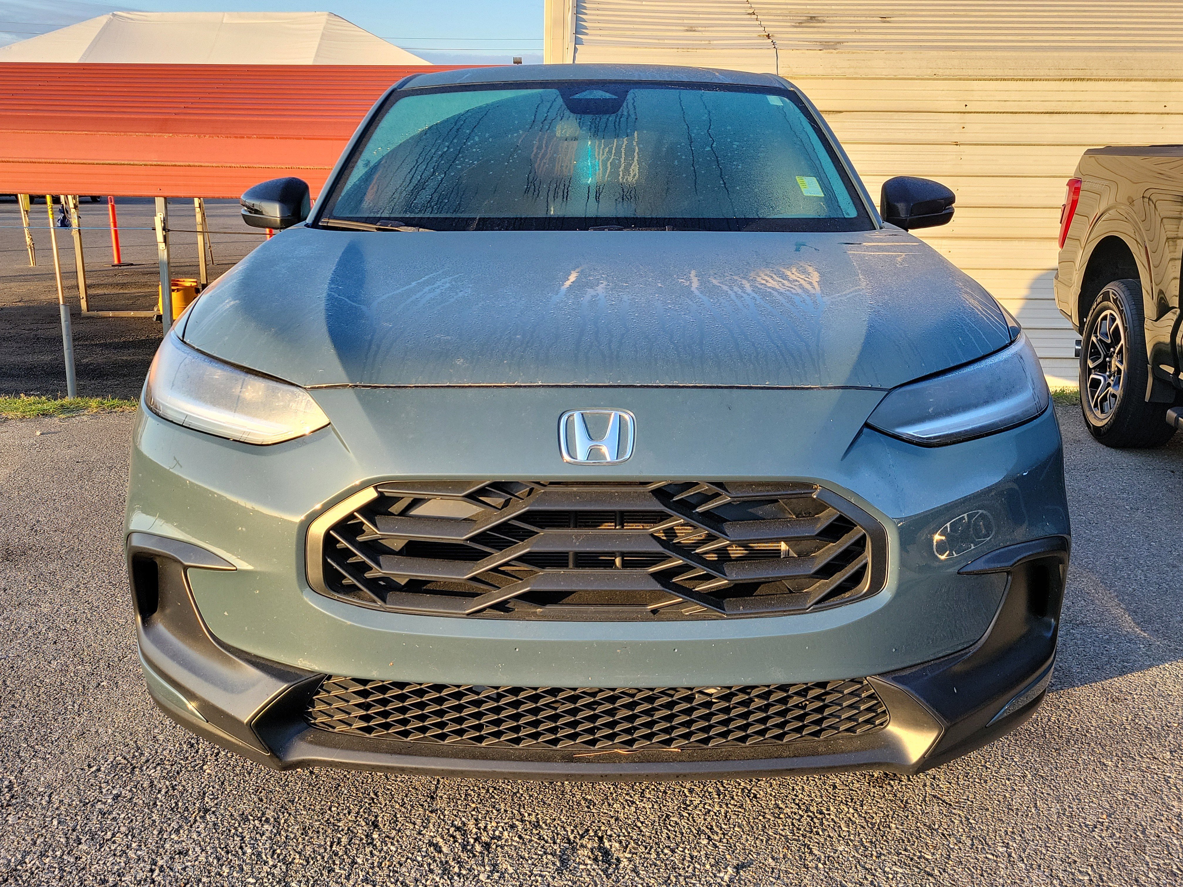 Used 2025 Honda HR-V Sport image 2