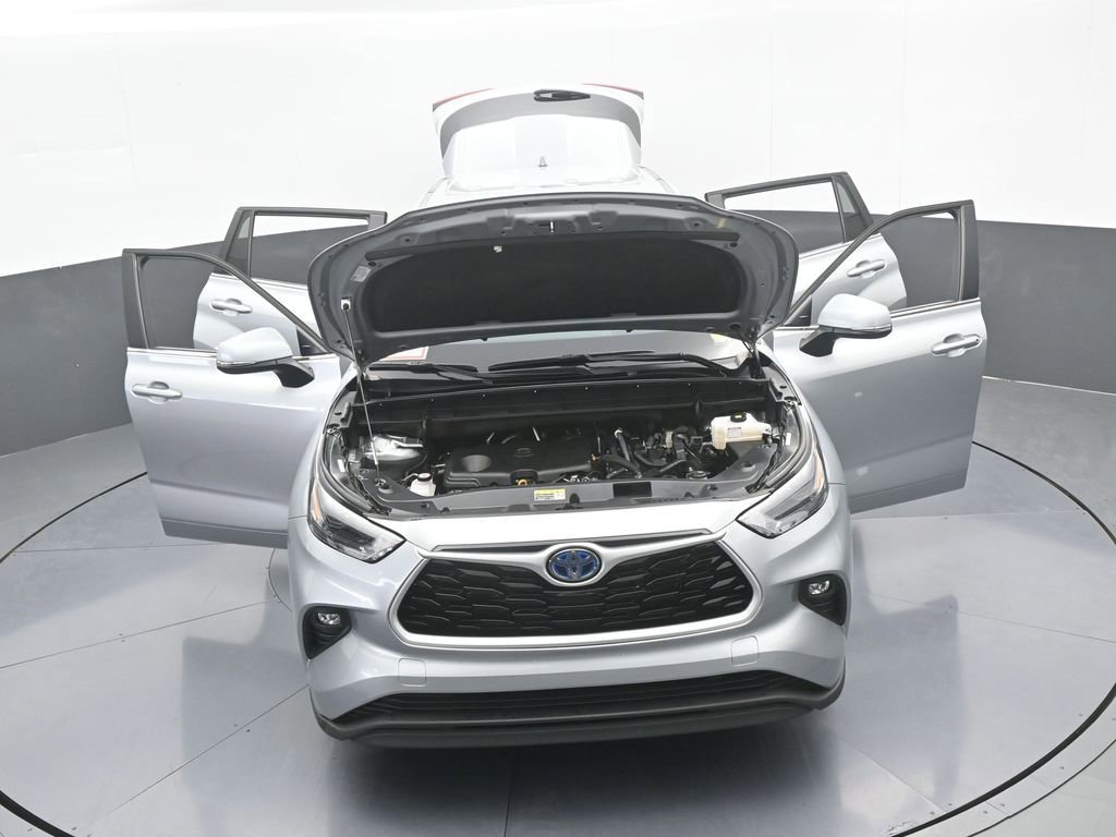 Used 2023 Toyota Highlander LE image 66