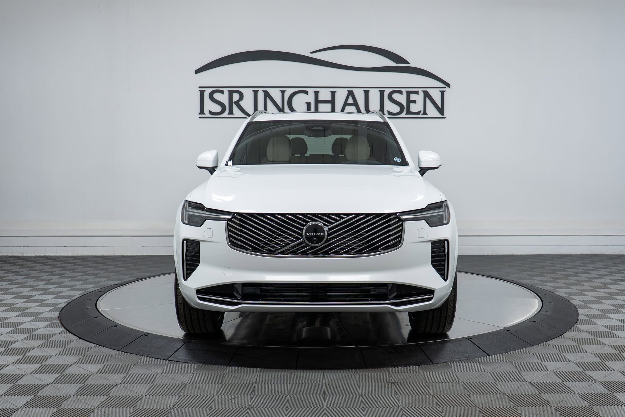 New 2026 Volvo XC90 B6 Plus w/ Protection Package Premier image 2