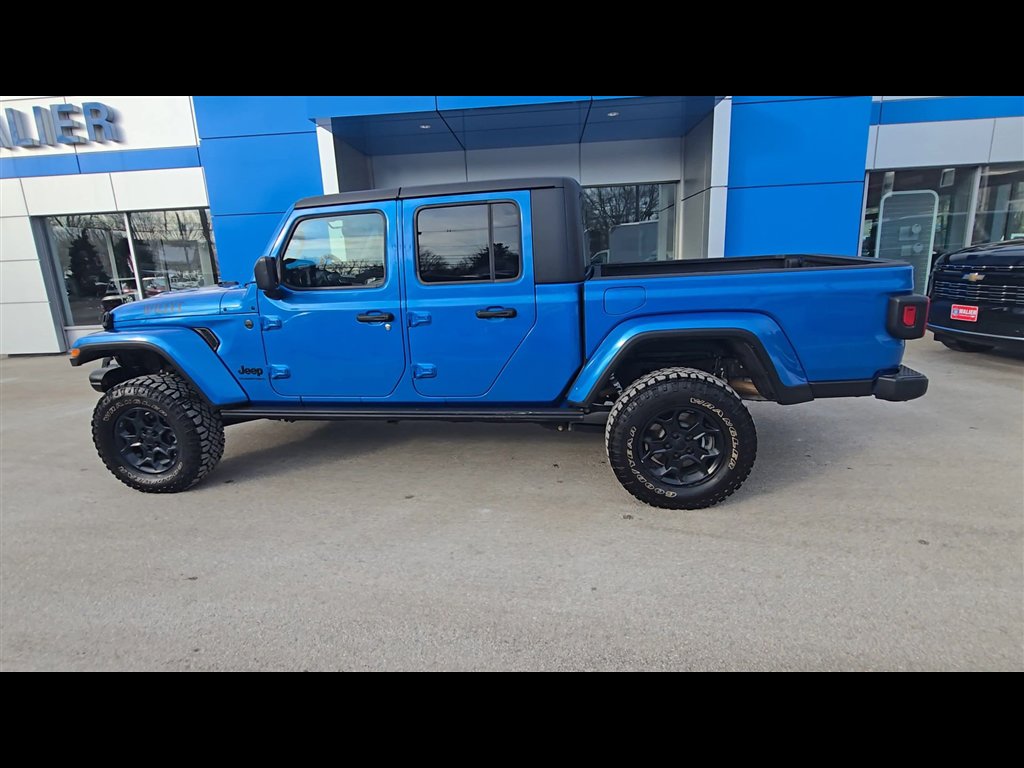 Used 2023 Jeep Gladiator Willys image 6