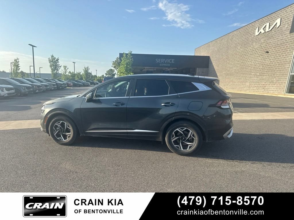 Certified 2024 Kia Sportage LX FWD image 8
