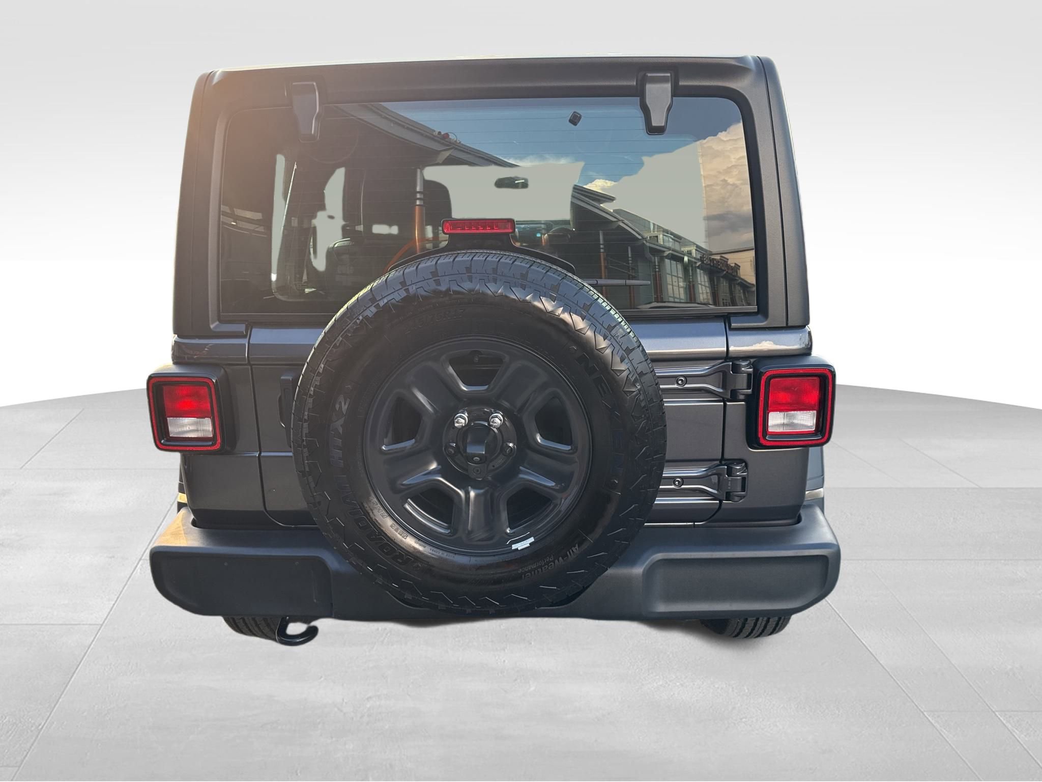 Used 2024 Jeep Wrangler Sport image 7