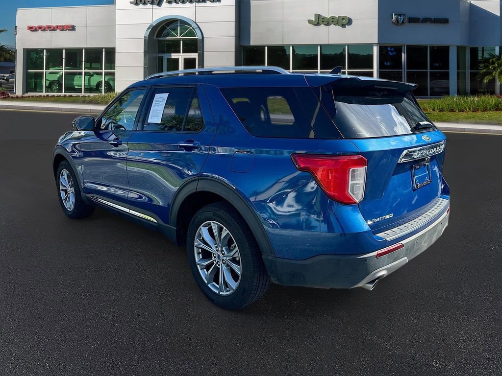 Used 2023 Ford Explorer Limited image 6