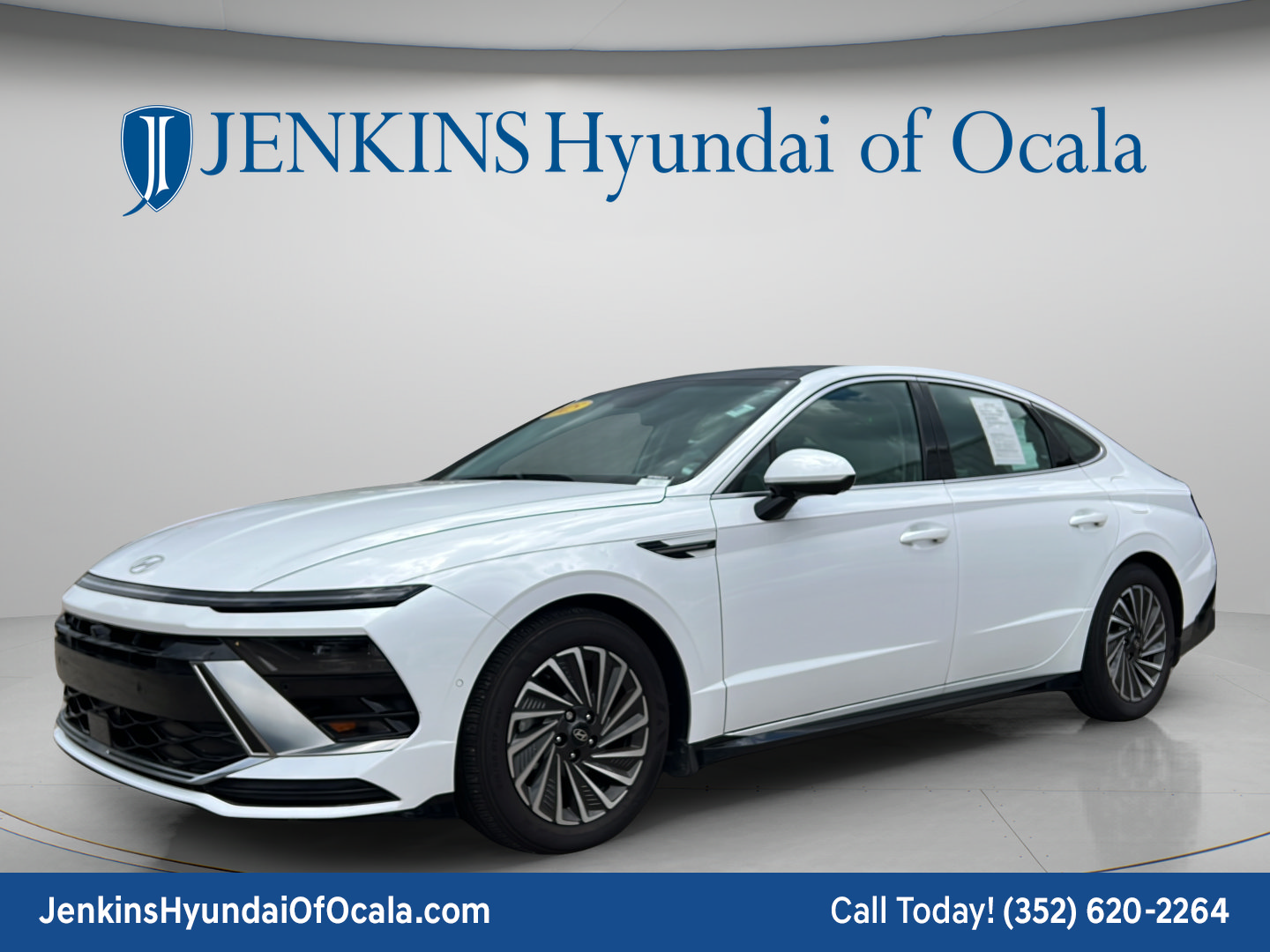 Used 2025 Hyundai Sonata Limited FWD image 7