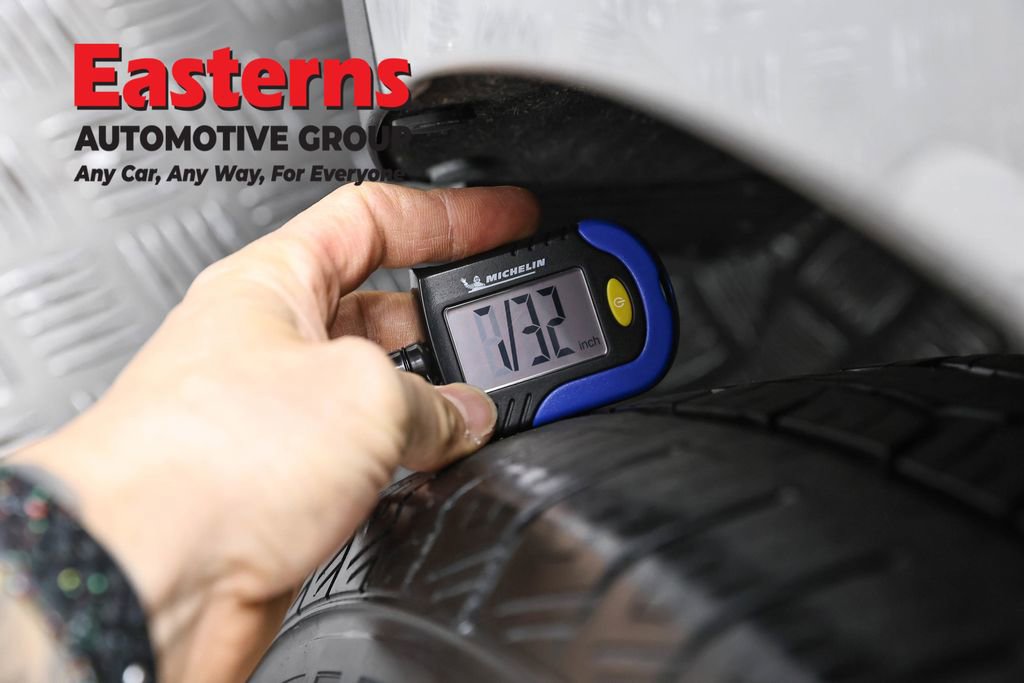 Used 2022 Kia Carnival LX image 26