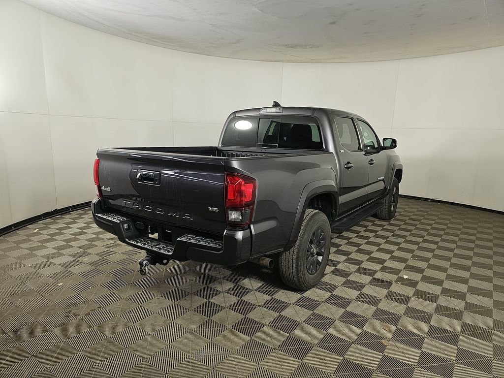 Used 2023 Toyota Tacoma SR5 w/ Technology Package image 6