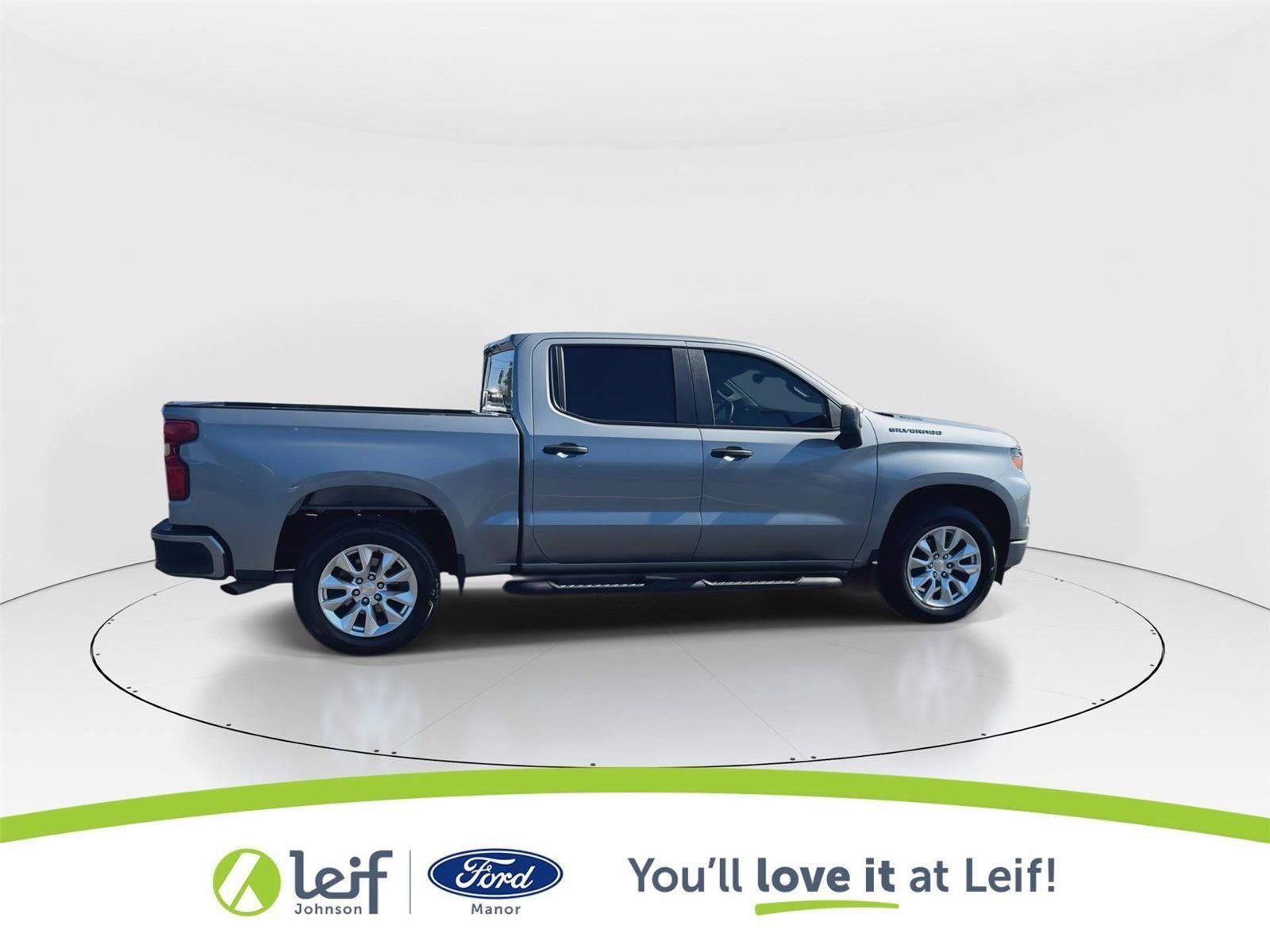 Used 2024 Chevrolet Silverado 1500 Custom image 9