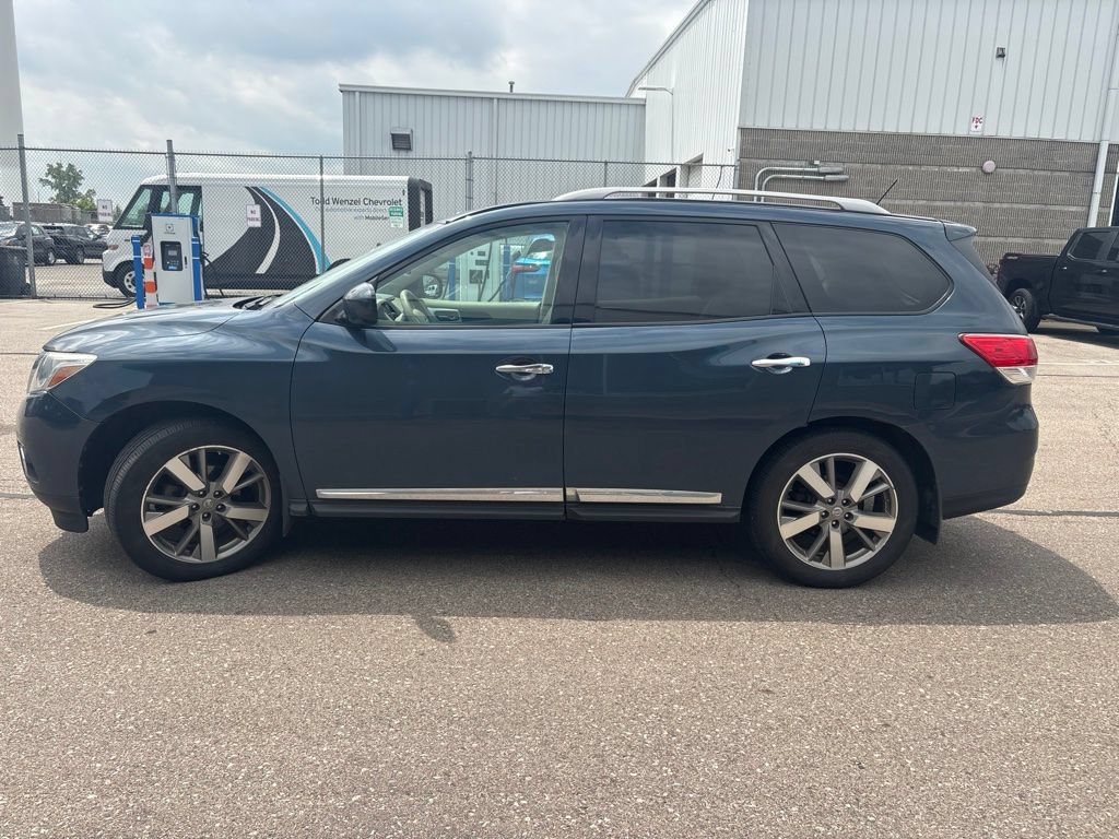Used 2014 Nissan Pathfinder Platinum w/ Platinum Premium Package AWD/4WD image 5