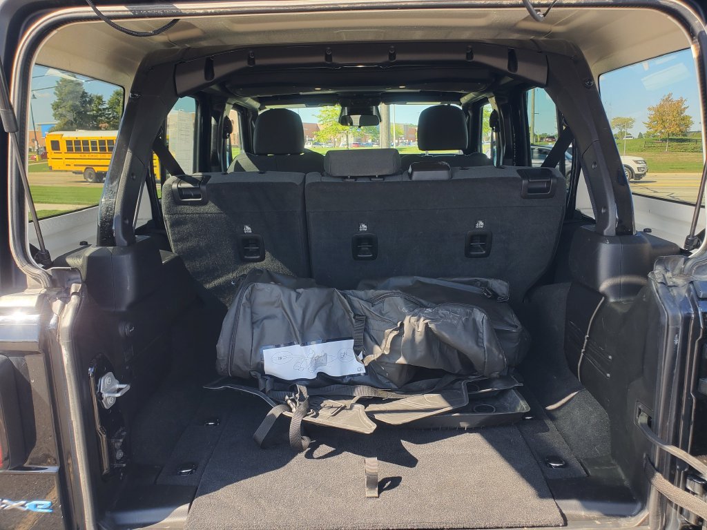 Used 2025 Jeep Wrangler Unlimited Sport S 4xe AWD/4WD image 28