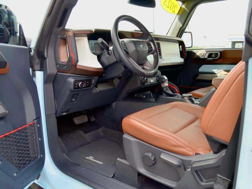 Used 2023 Ford Bronco Heritage Edition image 24