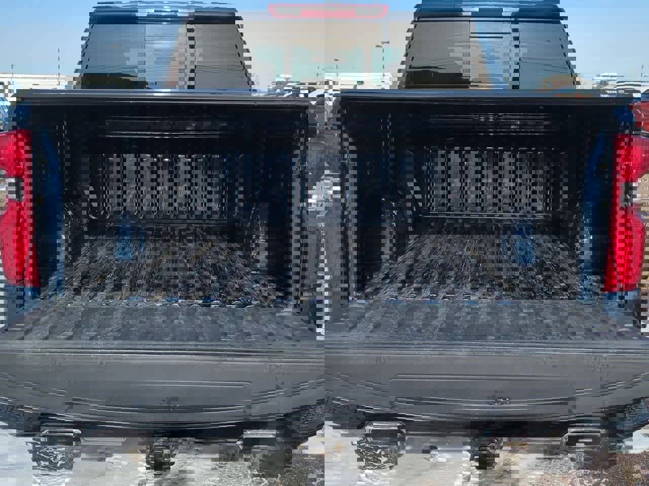 Used 2021 Chevrolet Silverado 1500 LT Trail Boss w/ Convenience Package II image 32