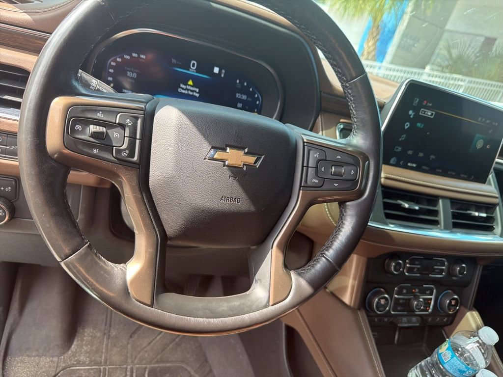 Used 2022 Chevrolet Suburban High Country AWD/4WD image 26