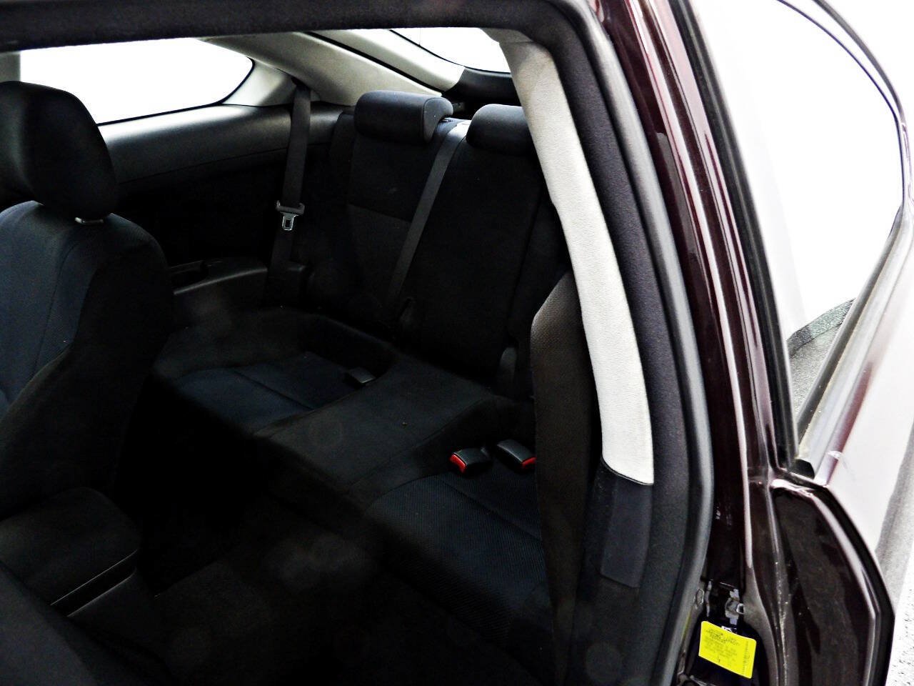 Used 2010 Scion tC FWD image 9