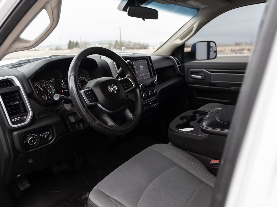 Used 2019 RAM 3500 Big Horn w/ Protection Group image 15