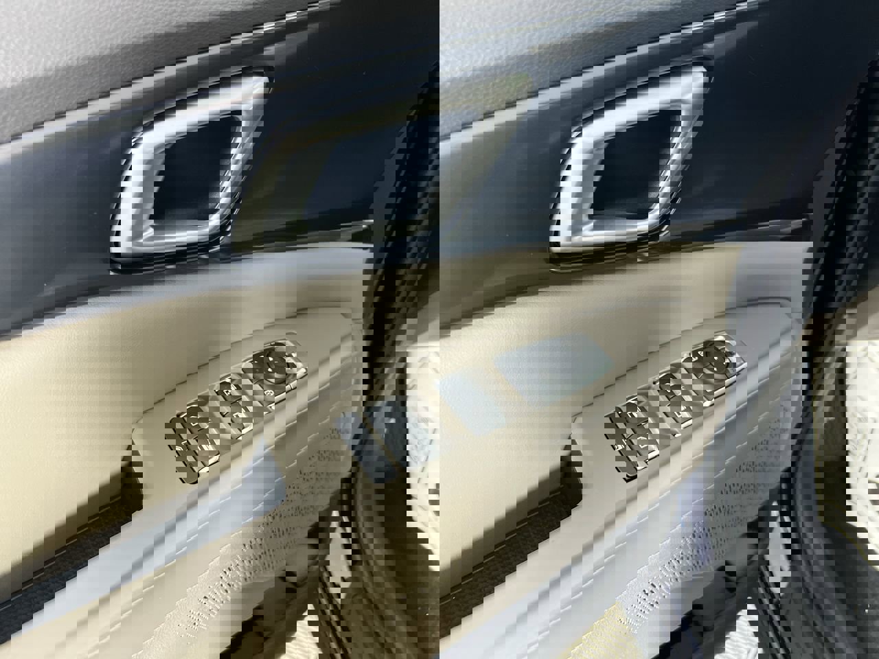 New 2026 Kia Carnival LXS image 15