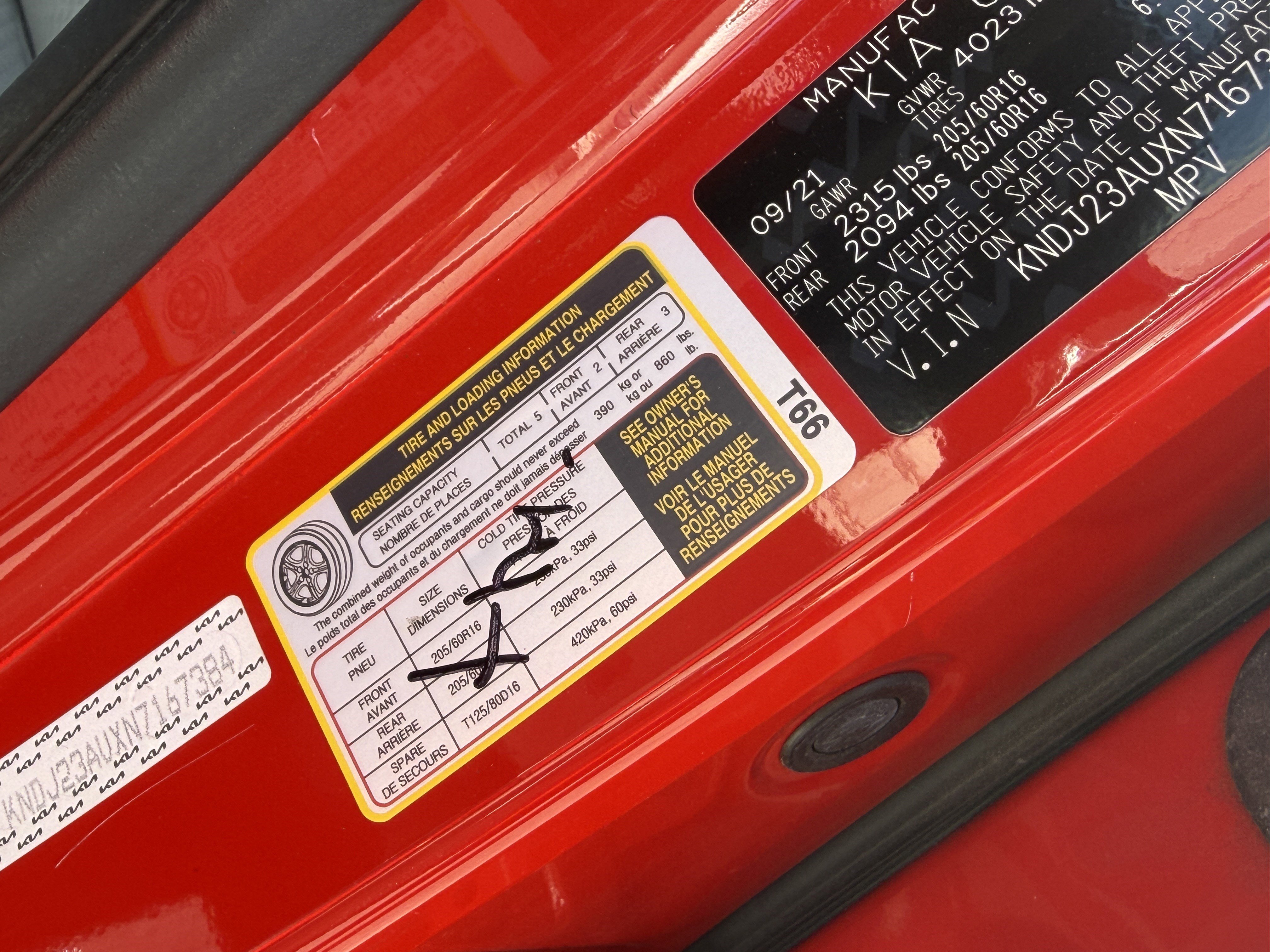 Used 2022 Kia Soul LX image 28