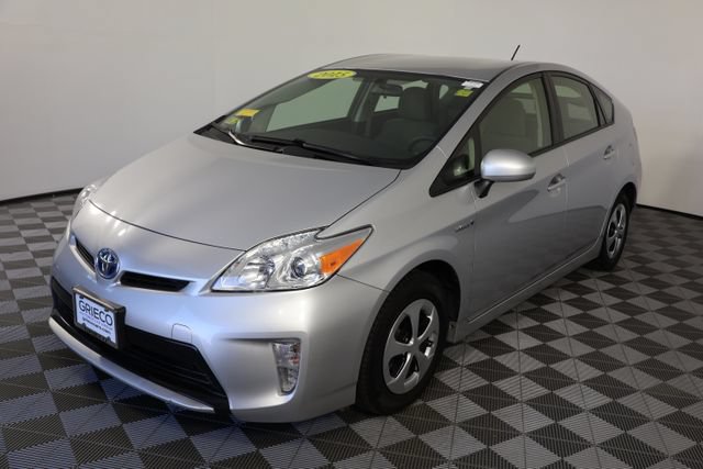 Used 2015 Toyota Prius Three FWD image 4