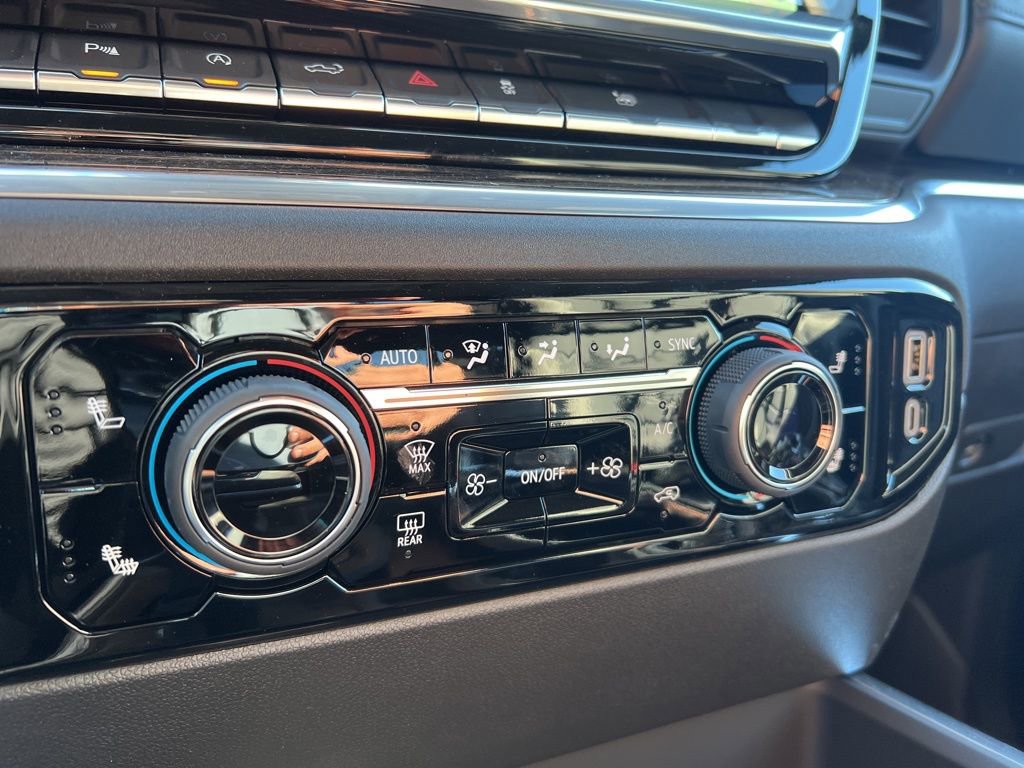 New 2025 Chevrolet Silverado 1500 RST w/ Convenience Package II image 23