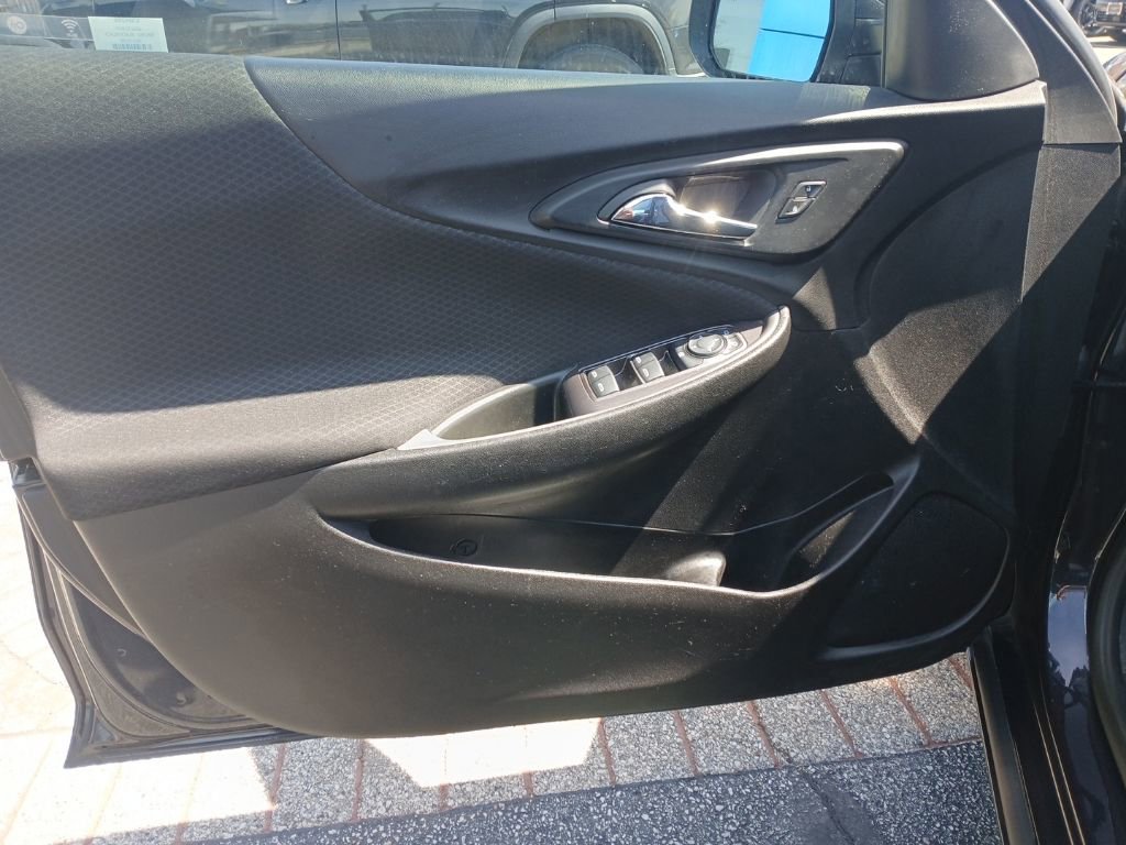 Used 2022 Chevrolet Malibu LS image 10