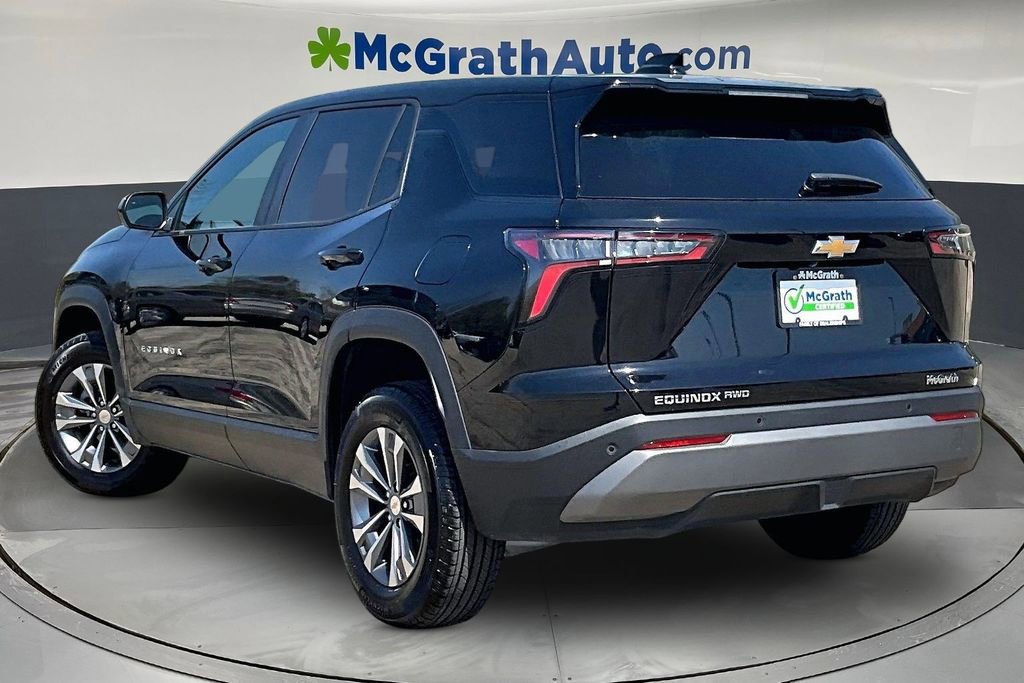 Used 2025 Chevrolet Equinox LT AWD/4WD image 4
