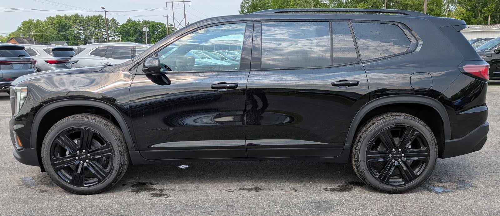 New 2026 GMC Acadia Elevation w/ Black Edition AWD/4WD image 5