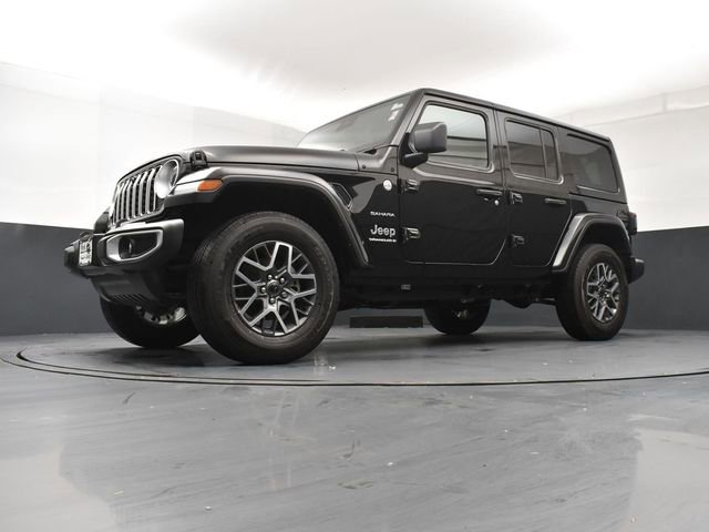 Used 2024 Jeep Wrangler Unlimited Sahara w/ Technology Group AWD/4WD image 21