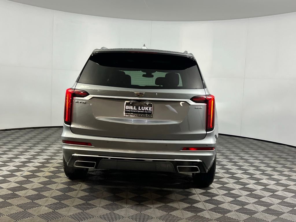 Used 2025 Cadillac XT6 Premium Luxury image 7