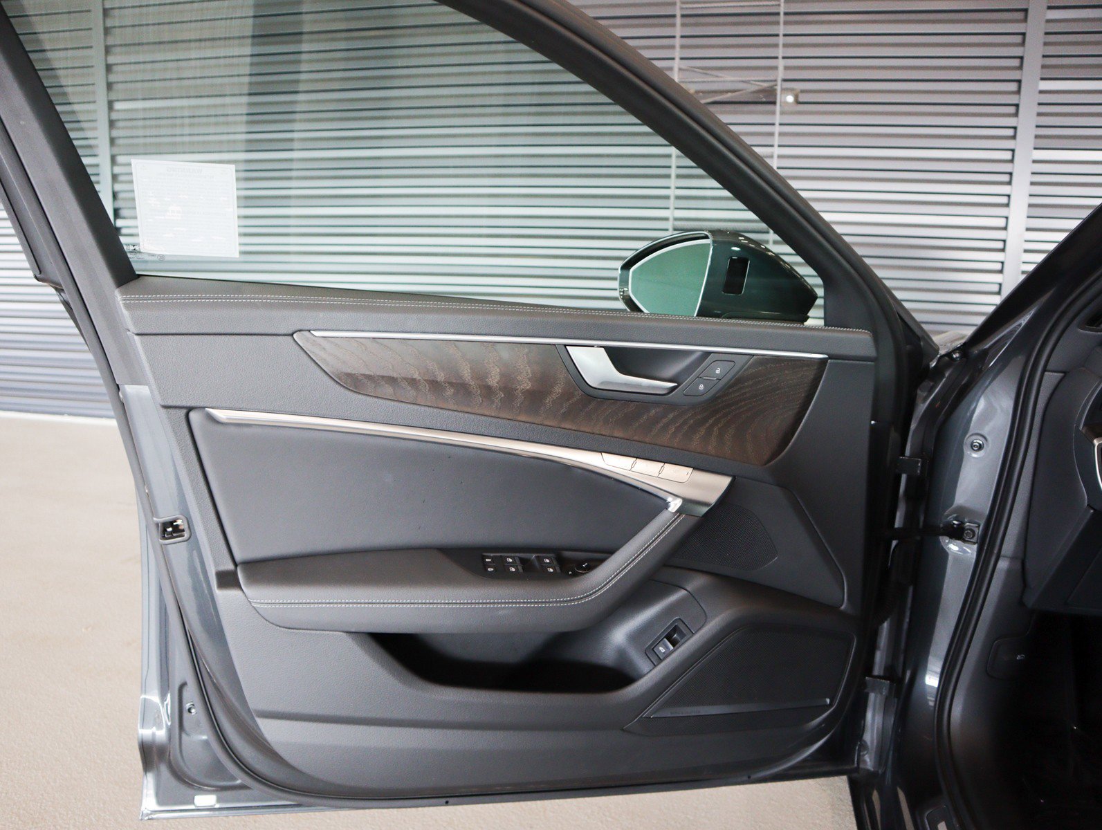 Used 2022 Audi A6 Premium Plus image 24