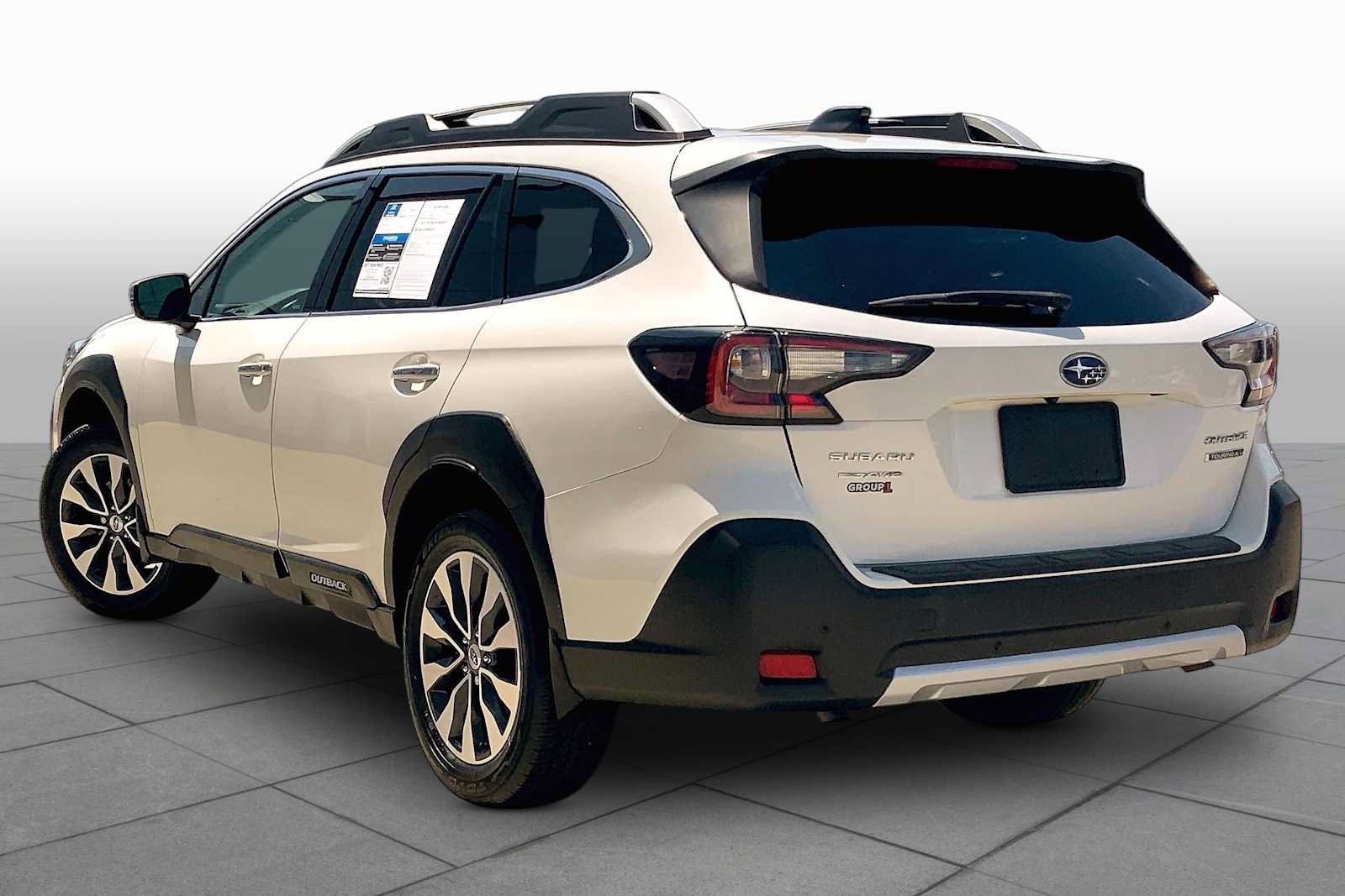 Certified 2024 Subaru Outback Touring XT AWD/4WD image 12