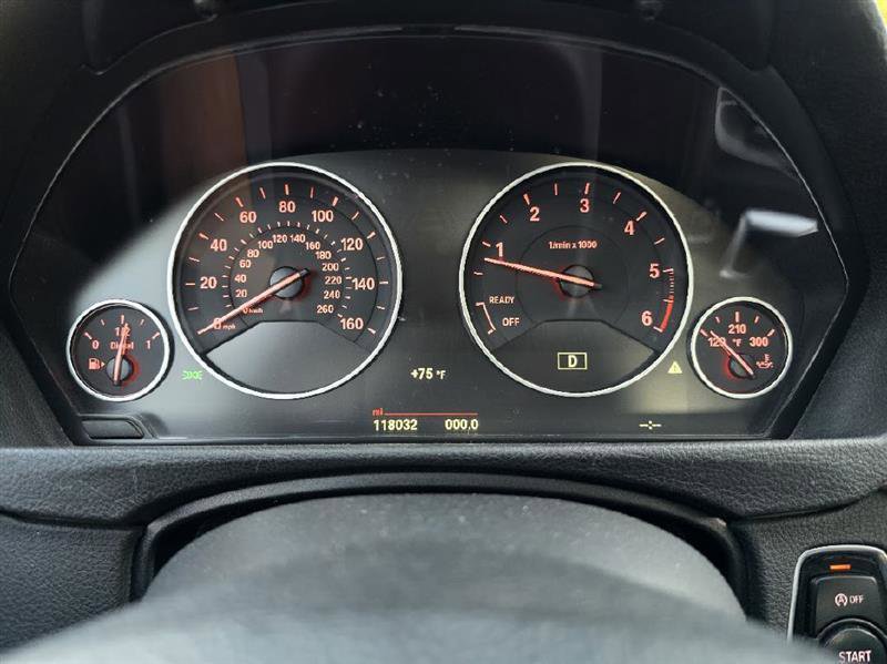 Used 2015 BMW 328d xDrive Sedan AWD/4WD image 35