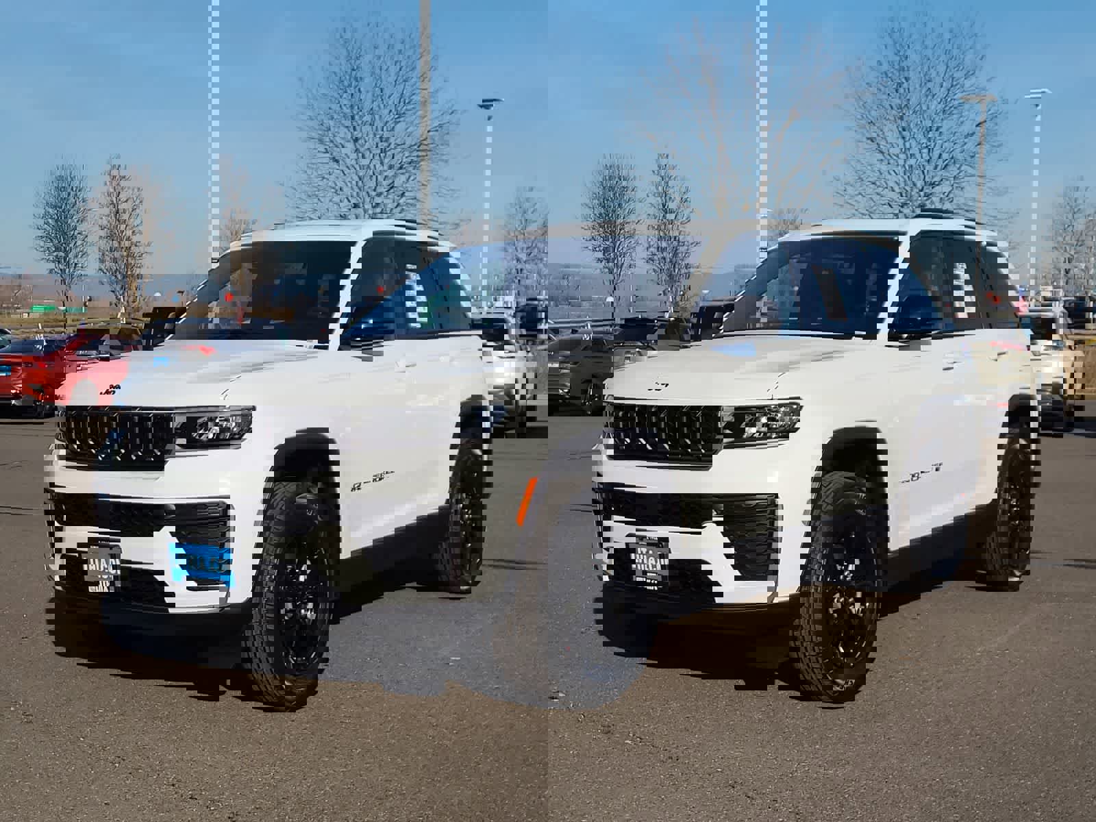 New 2026 Jeep Grand Cherokee Altitude image 1