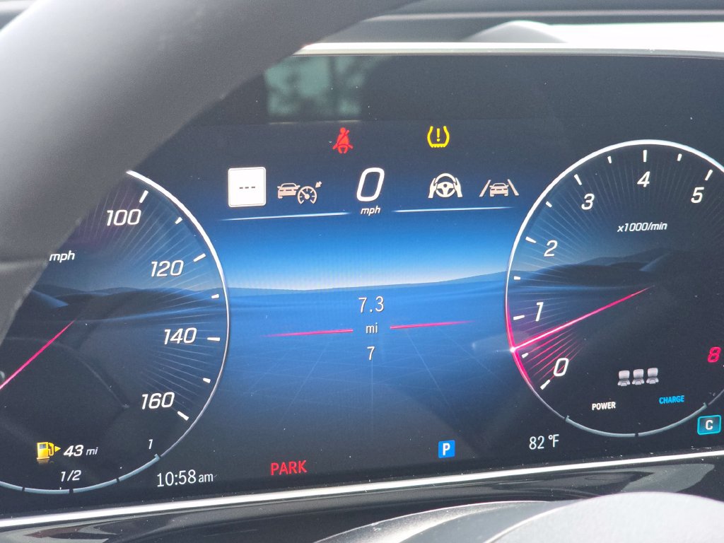 New 2027 Mercedes-Benz E 450 4MATIC Sedan image 29
