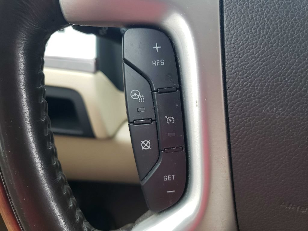 Used 2014 Cadillac Escalade Premium AWD/4WD image 17