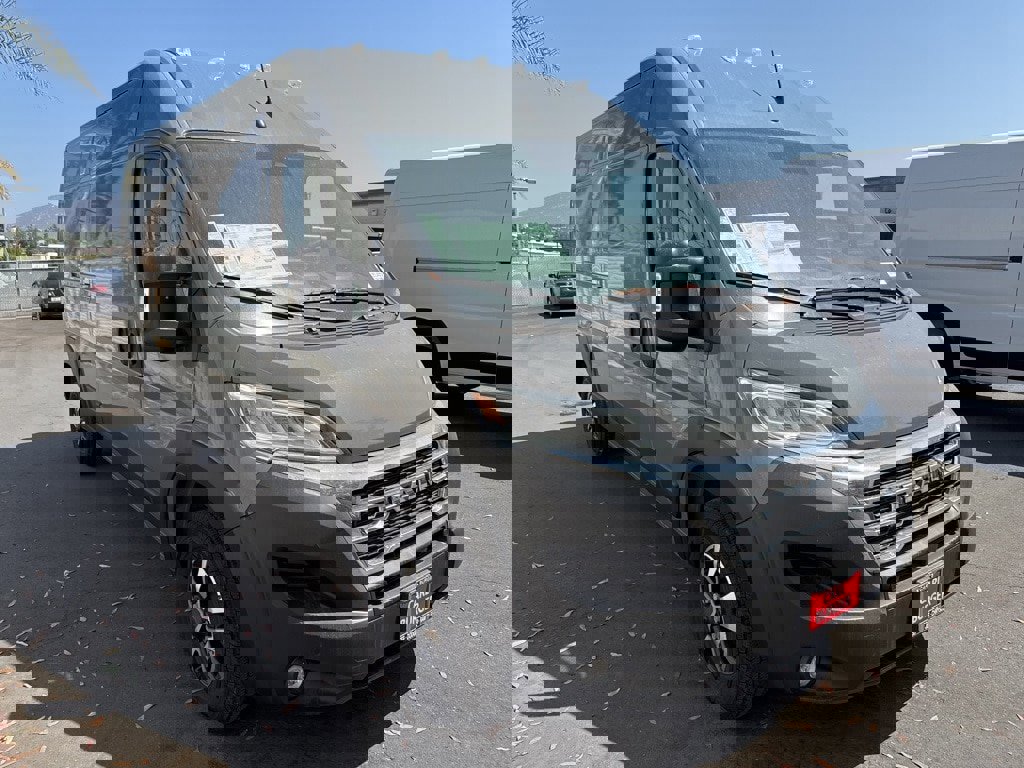 New 2025 RAM ProMaster 2500 w/ Quick Order Package 22G SLT image 3