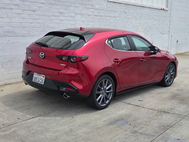 Used 2019 MAZDA MAZDA3 Hatchback w/ Preferred Package image 4