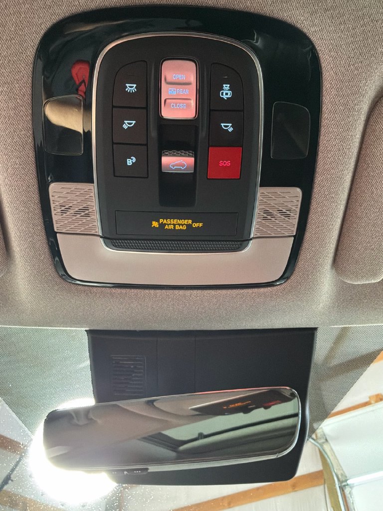 Used 2024 Hyundai Palisade Limited AWD/4WD image 23