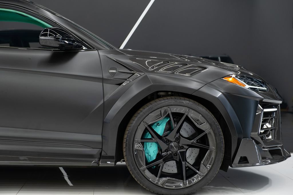Used 2024 Lamborghini Urus S AWD/4WD image 16