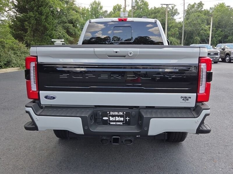 Used 2026 Ford F250 Platinum w/ FX4 Off-Road Package AWD/4WD image 13
