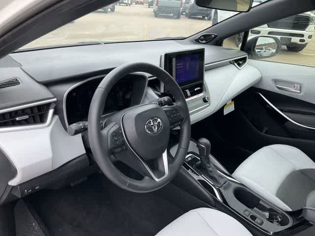 Used 2025 Toyota Corolla XSE FWD image 10