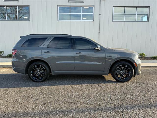 Certified 2024 Dodge Durango R/T image 2
