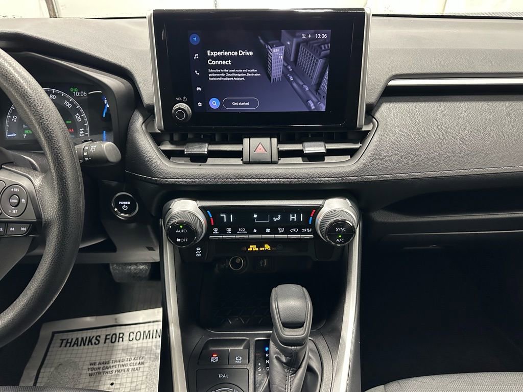 Used 2025 Toyota RAV4 Woodland Edition image 25