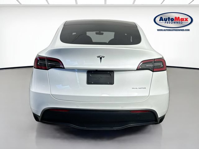 Used 2020 Tesla Model Y AWD image 8